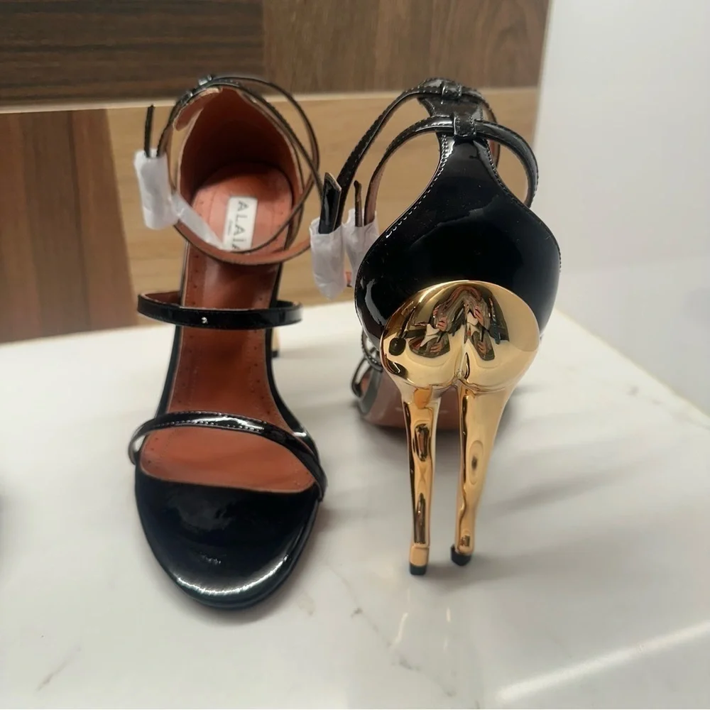 NWT ALAÏA Cabaret Sandal - Picture 12 of 14